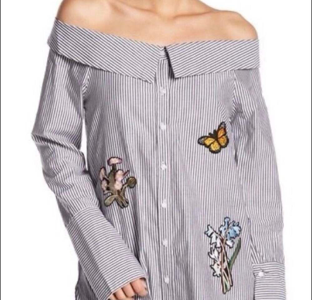 Romeo & Juliet Couture Women's Collared Off Shoulder Stripe Shirt-Size M-NWT